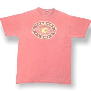 Large Faded Vintage Single-Stitched Calgary Flames Graphic Tee